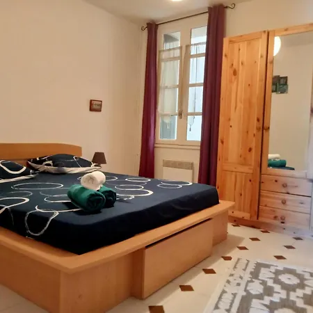 Du Pont Du Gard Apartment *